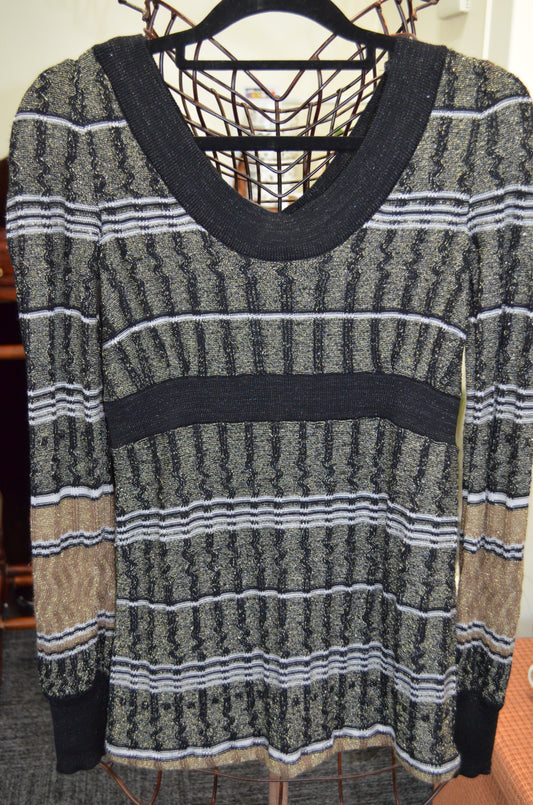 RRP $289 Mossman top size S - slim fit.