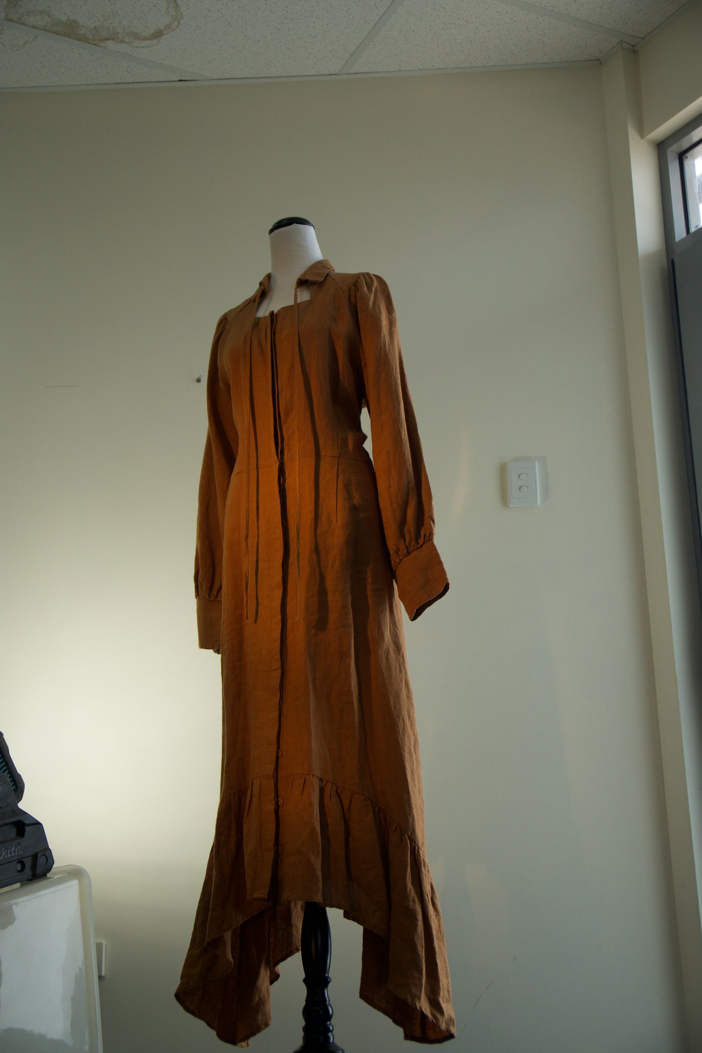 RRP $445 - Size 3 - Morrison Madison Linen Dress in RUST