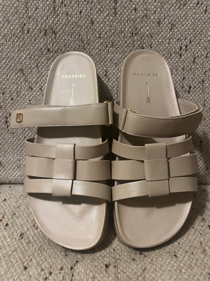 RRP $249 Frankie 4 : slides :  NEW never worn