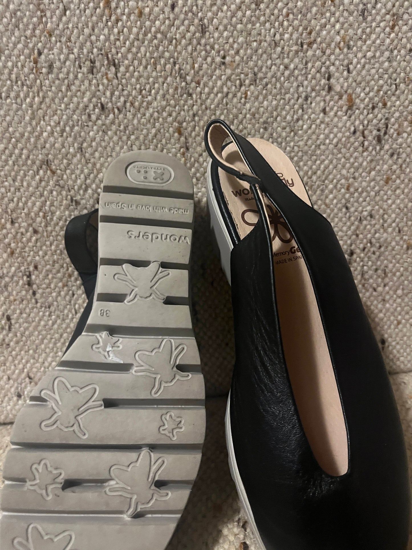 RRP $269 Wonders Sling backs : Present as brand new